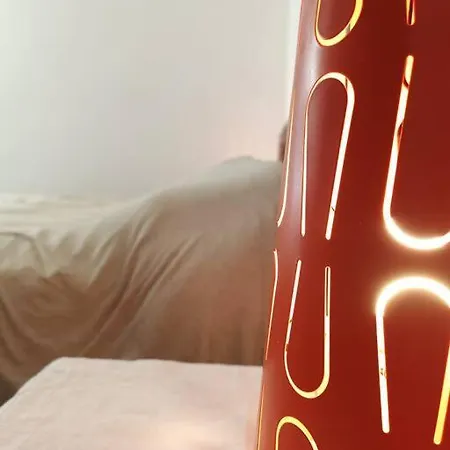 La Loggia-app. Privato In Centro *