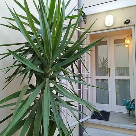 La Loggia-app. Privato In Centro * Imola